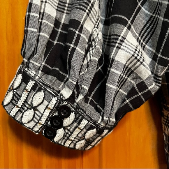 Pilcro Embroidered Black Plaid Top Small - Picture 5 of 7